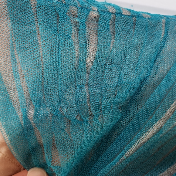 Cache Sheer Overlay Beaded Accent Prom Dress - Picture 8 of 16